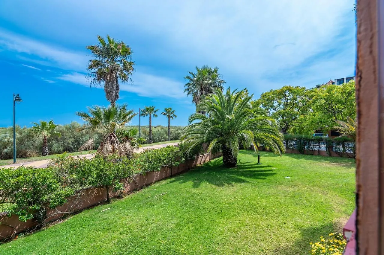 Las Palmeras By H - Playa Punta Del Moral Plhp28P11 Isla del Moral 0*,  Spagna